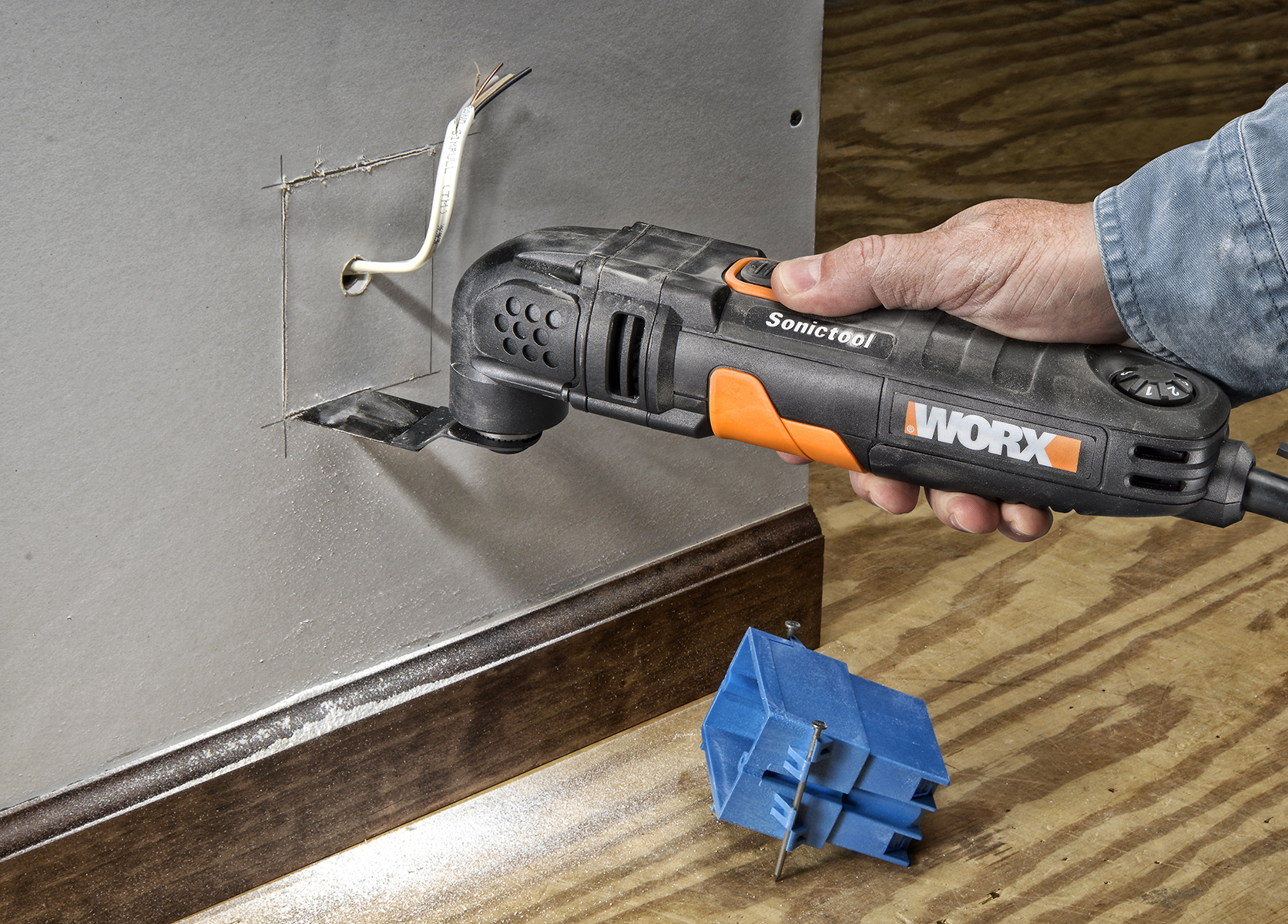 New WORX 3.0 Amp Oscillating Tool with 9 Accessories Handles Many